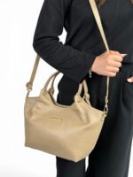 Skórzana torebka damska hobo mała LADUELLA na ramię beżowa (cappuccino)