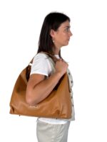 Skórzana torebka LADUELLA hobo worek włoska skóra naturalna brązowy camel