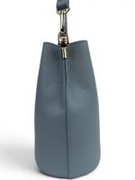 Torebka damska skórzana worek (bucket bag) na ramię LADUELLA jasnoniebieska