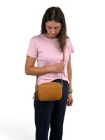 Skórzana torebka damska mała listonoszka crossbody włoska karmelowa