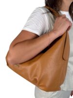 Skórzana torebka LADUELLA hobo worek włoska skóra naturalna brązowy camel