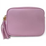 Skórzana torebka damska mała listonoszka crossbody włoska jasnoróżowa