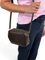 Włoska torebka listonoszka damska skórzana crossbody brązowa czekoladowa
