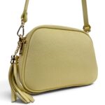 Listonoszka damska skórzana  na ramię crossbody włoska jasnożółta