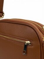 Włoska mała torebka damska skórzana listonoszka crossbody brązowa koniakowa