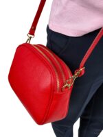 Włoska mała torebka damska skórzana listonoszka crossbody czerwona