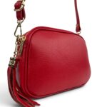 Włoska mała torebka damska skórzana listonoszka crossbody czerwona