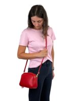 Włoska mała torebka damska skórzana listonoszka crossbody czerwona