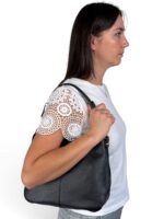 Torebka damska skórzana Hobo listonoszka LADUELLA Made in Italy czarna - obrazek 10